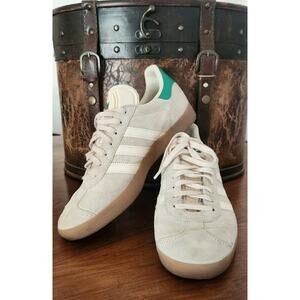 Adidas Gazelle 'Wonder White Green' Women’s Size 8.5 Beige Green Sneakers